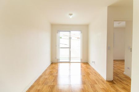 Sala de apartamento para alugar com 2 quartos, 50m² em Vila Carmosina, São Paulo