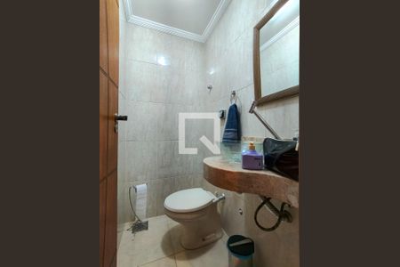 Lavabo de casa para alugar com 3 quartos, 180m² em Praça da Bandeira, Rio de Janeiro