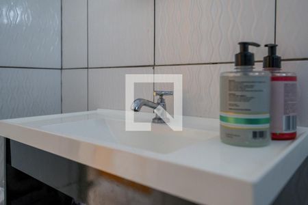 Banheiro de casa à venda com 2 quartos, 180m² em Jardim São Roque, São Paulo