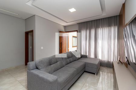 Sala de casa à venda com 3 quartos, 200m² em Jaqueline, Belo Horizonte