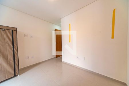 Quarto 2 de apartamento para alugar com 2 quartos, 57m² em Jardim Santo Antônio, Santo André