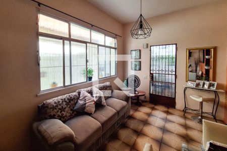 Sala 1 de casa à venda com 5 quartos, 157m² em Engenhoca, Niterói