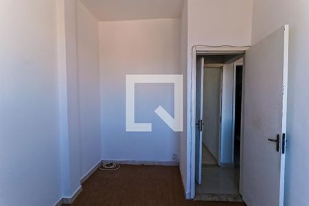 Quarto de apartamento para alugar com 2 quartos, 35m² em Pilares, Rio de Janeiro