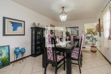 Sala de Jantar de casa à venda com 3 quartos, 330m² em Serraria, Porto Alegre