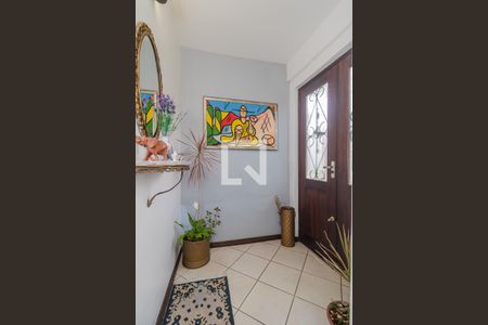 Entrada de casa à venda com 3 quartos, 330m² em Serraria, Porto Alegre