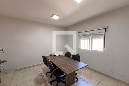 Quarto 1 de casa para alugar com 2 quartos, 250m² em Vila Moinho Velho, São Paulo