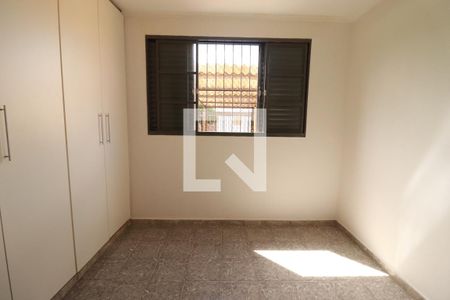 Quarto 2 de apartamento para alugar com 1 quarto, 80m² em Residencial E Comercial Palmares, Ribeirão Preto
