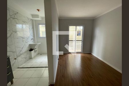 Sala de apartamento para alugar com 2 quartos, 50m² em Parque Turiguara, Cotia