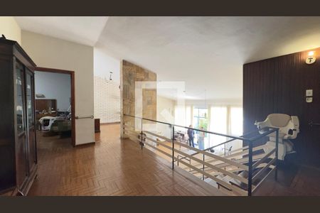Casa para alugar com 4 quartos, 300m² em Sion, Belo Horizonte