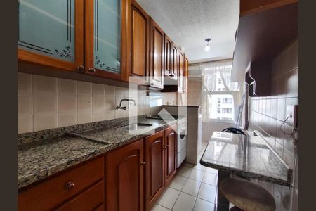 Cozinha de apartamento à venda com 3 quartos, 83m² em Padre Reus, São Leopoldo