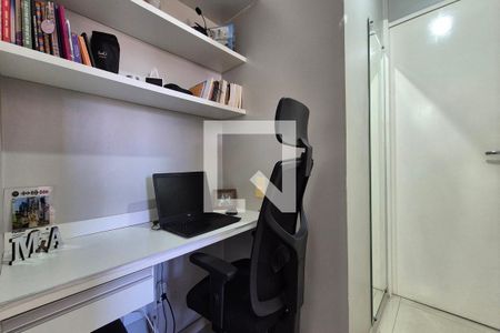 Estação de Trabalho - Corredor de apartamento à venda com 2 quartos, 57m² em Jardim Ipaussurama, Campinas