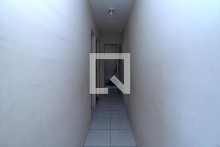 corredor para os cômodos_1 de apartamento à venda com 2 quartos, 50m² em Parque Bristol, São Paulo