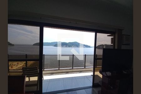 Apartamento para alugar com 3 quartos, 194m² em Boa Vista, São Vicente