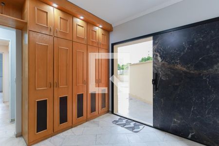 Suíte de apartamento para alugar com 3 quartos, 195m² em Vila Amélia, São Paulo