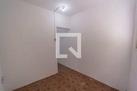 Quarto 1 de casa para alugar com 2 quartos, 100m² em Vila Londrina, São Paulo