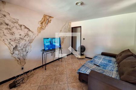 Sala 2 de casa para alugar com 6 quartos, 3000m² em Maria Paula, Niterói