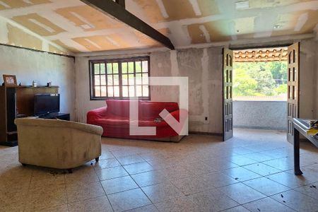 Sala 3 de casa para alugar com 6 quartos, 3000m² em Maria Paula, Niterói