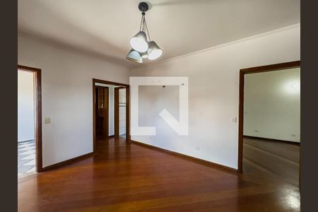 Foto 01 de casa à venda com 3 quartos, 300m² em Parque dos Passaros, São Bernardo do Campo