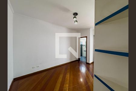 Foto 01 de casa à venda com 3 quartos, 300m² em Parque dos Passaros, São Bernardo do Campo