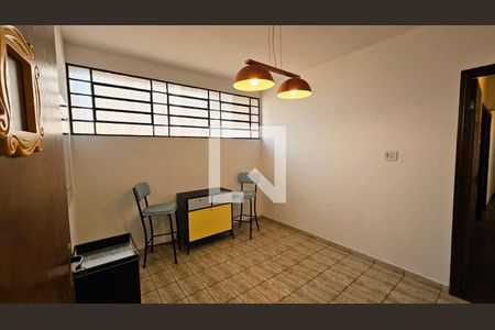 Casa à venda com 3 quartos, 383m² em Vila Pirapora, Jundiaí