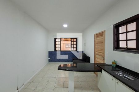 Sala/Cozinha de casa para alugar com 2 quartos, 135m² em Canto do Forte, Praia Grande