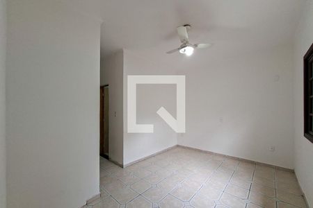 Suite de casa para alugar com 2 quartos, 135m² em Canto do Forte, Praia Grande