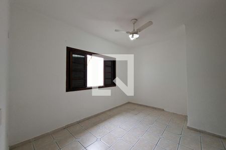 Suite de casa para alugar com 2 quartos, 135m² em Canto do Forte, Praia Grande