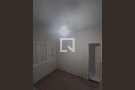 Quarto de casa à venda com 3 quartos, 278m² em Iapi, Osasco