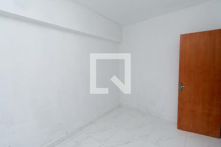Quarto 2 de apartamento para alugar com 2 quartos, 49m² em Monte Castelo, Contagem