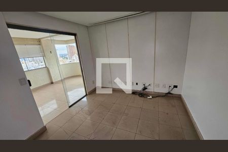 Sala de apartamento para alugar com 3 quartos, 132m² em Setor Bela Vista, Goiânia