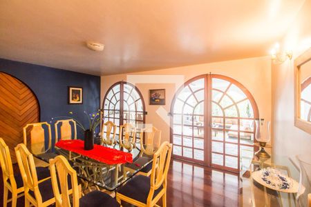 Sala de casa de condomínio para alugar com 4 quartos, 1300m² em Chacara Santa Lucia, Carapicuíba