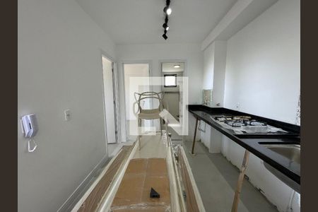Sala/Cozinha de apartamento à venda com 2 quartos, 38m² em Jardim Trussardi, São Paulo