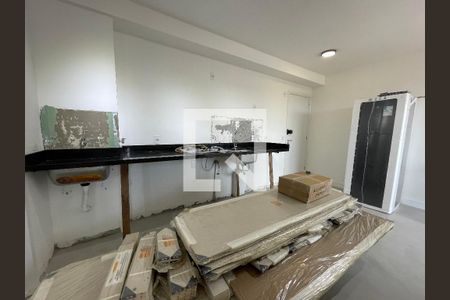 Sala/Cozinha de apartamento à venda com 2 quartos, 38m² em Jardim Trussardi, São Paulo