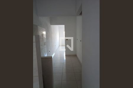 Casa à venda com 5 quartos, 200m² em Canhema, Diadema