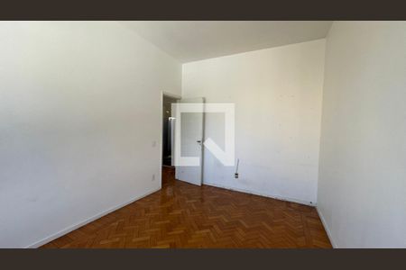 Quarto 2 de casa para alugar com 3 quartos, 148m² em Jardim Guanabara, Rio de Janeiro
