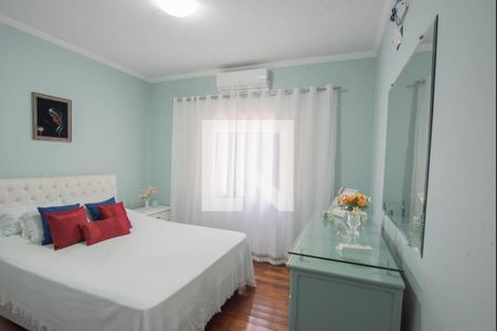 Suíte de casa à venda com 3 quartos, 214m² em Jardim Campos Elíseos, Campinas