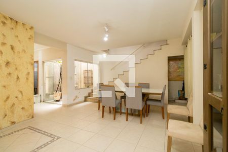 Sala 1 de casa à venda com 5 quartos, 263m² em São Lucas, São Paulo