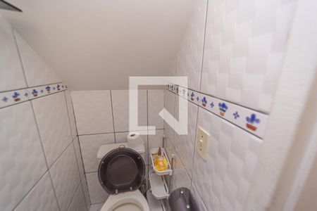 Lavabo de casa de condomínio para alugar com 3 quartos, 148m² em Cangaiba, São Paulo