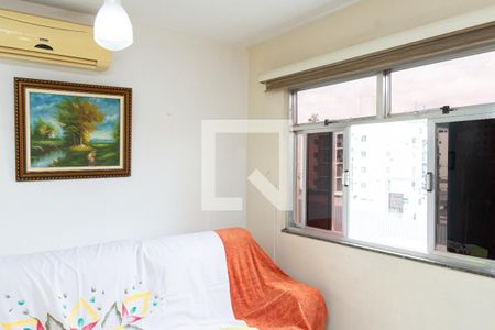 Sala de apartamento para alugar com 3 quartos, 55m² em Campo Grande, Rio de Janeiro
