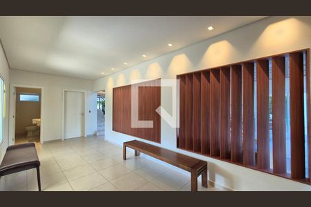 Hall de Entrada de casa de condomínio para alugar com 4 quartos, 389m² em Swiss Park, Campinas