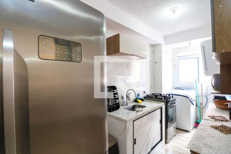 Cozinha de apartamento à venda com 2 quartos, 46m² em Jardim São Luís, São Paulo