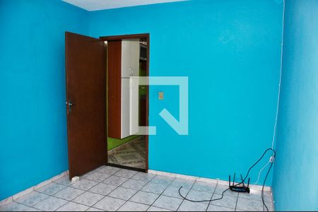 Detalhe - Quarto de casa para alugar com 1 quarto, 60m² em Jardim Vivan, São Paulo