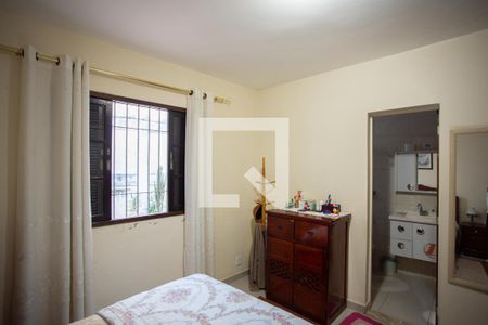 QUARTO 1- SUÍTE de casa à venda com 3 quartos, 202m² em Vila Miriam, São Paulo