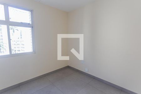 Suíte de apartamento para alugar com 1 quarto, 50m² em Savassi, Belo Horizonte