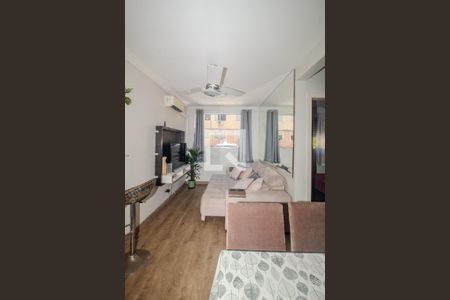 Sala de apartamento à venda com 2 quartos, 53m² em Coronel Aparicio Borges, Porto Alegre