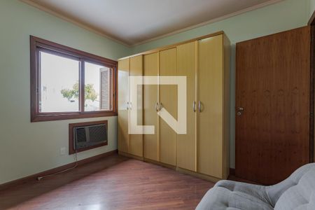 Suíte 2 de casa para alugar com 4 quartos, 317m² em Chácara das Pedras, Porto Alegre