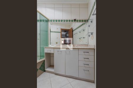 Suíte 1 de casa para alugar com 4 quartos, 317m² em Chácara das Pedras, Porto Alegre