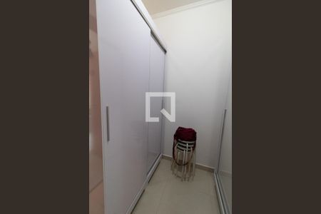CLOSET de casa à venda com 4 quartos, 450m² em Fazenda Santa Cândida, Campinas