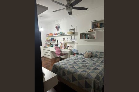 Quarto de casa de condomínio para alugar com 4 quartos, 357m² em Vila Zeze, Jacareí