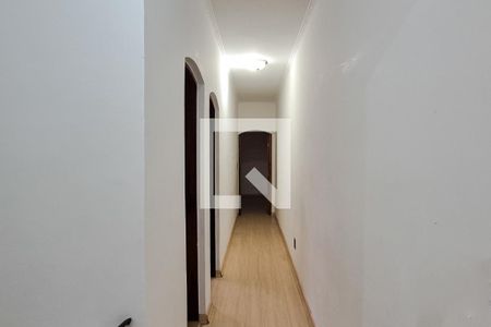 Corredor de casa à venda com 3 quartos, 221m² em Vila Dayse, São Bernardo do Campo